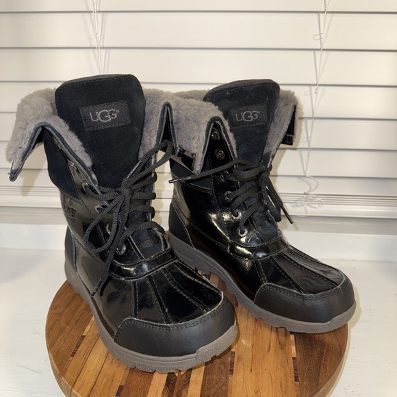 UGG Australia Other - UGG Adirondack III Patent Leather Black Waterproof Boots W4 K2 EU34 Winter snow